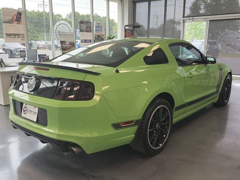 Used 2013 Ford Mustang Boss 302 w/ Boss 302 Accessory Pkg RWD image 7