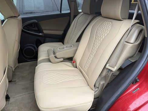 Used 2011 Toyota RAV4 4WD w/ Base L4 Extra Value Pkg image 26