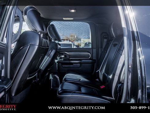 Used 2020 RAM 3500 Limited image 32
