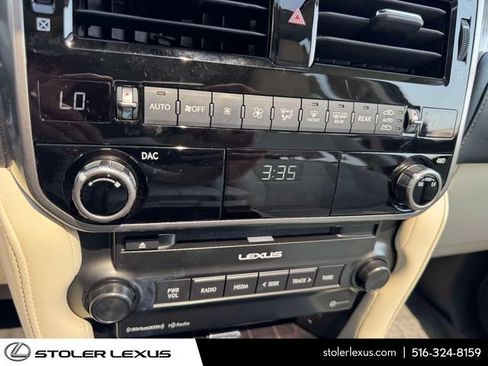 Used 2023 Lexus GX 460 Premium w/ Premium Package AWD/4WD image 36