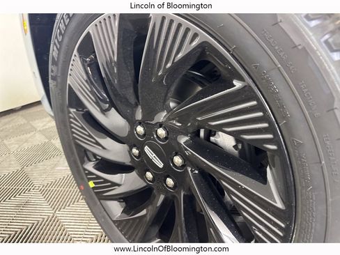 New 2025 Lincoln Navigator L Reserve w/ Jet Appearance Package image 72