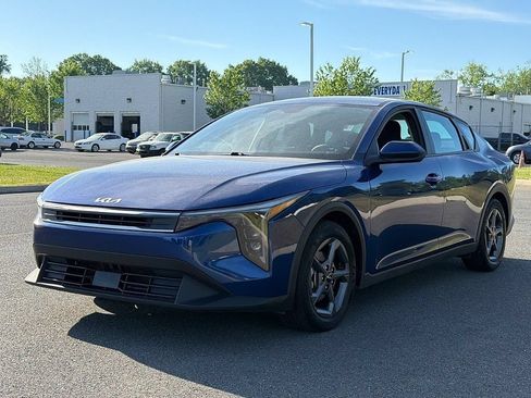 Used 2025 Kia K4 FWD image 5