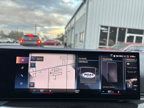 Used 2023 BMW i4 eDrive35 image 27