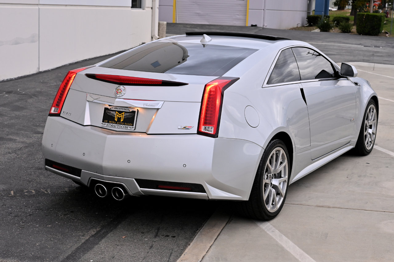 Used 2011 Cadillac CTS V w/ Wood Trim Package RWD image 7