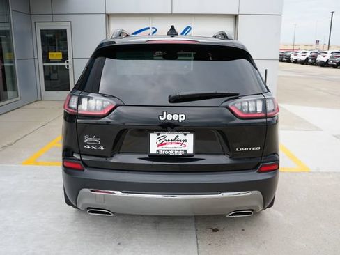 Used 2022 Jeep Cherokee Limited AWD/4WD image 34