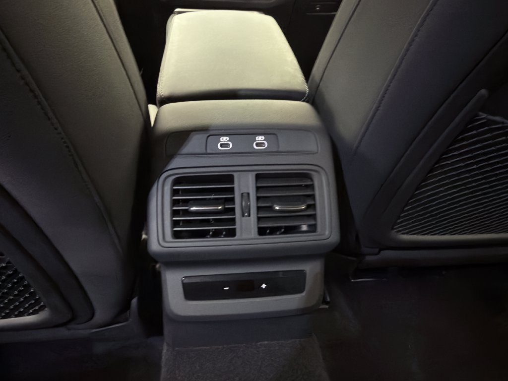 Used 2025 Audi Q5 Premium w/ Convenience Package AWD/4WD image 44