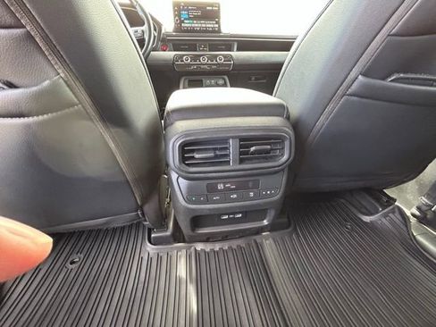 Used 2023 Honda Pilot EX-L image 21