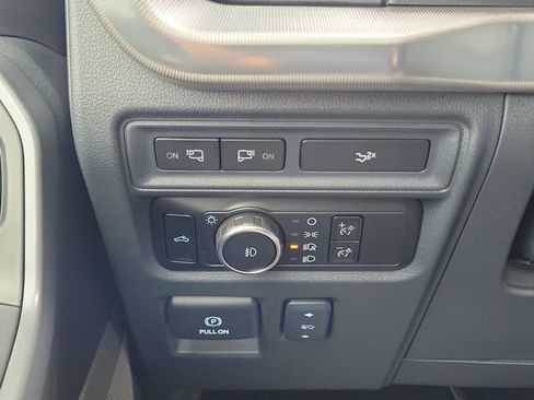 Used 2024 Ford F150 Lariat w/ FX4 Off-Road Package AWD/4WD image 21