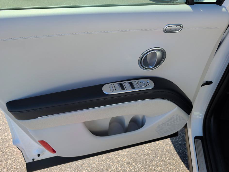 Used 2026 Hyundai Palisade Calligraphy AWD/4WD image 16