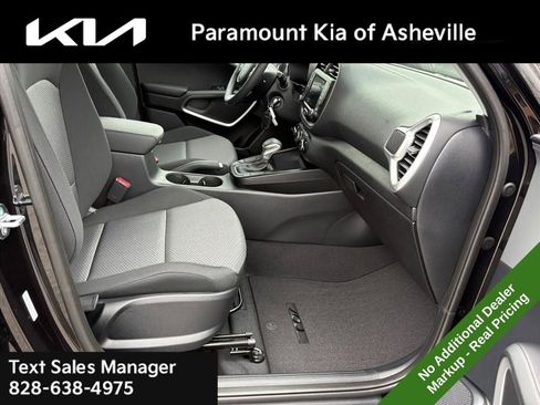 New 2025 Kia Soul LX w/ LX Technology Package image 16