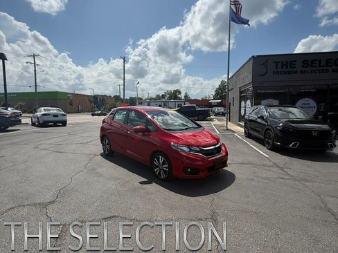 Used 2018 Honda Fit EX image 1