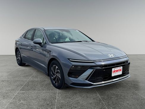 New 2026 Hyundai Sonata Blue image 7