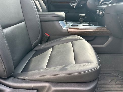 Used 2024 GMC Sierra 1500 Elevation w/ Elevation Premium Package image 14