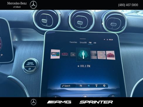 Used 2025 Mercedes-Benz GLC 300 image 22