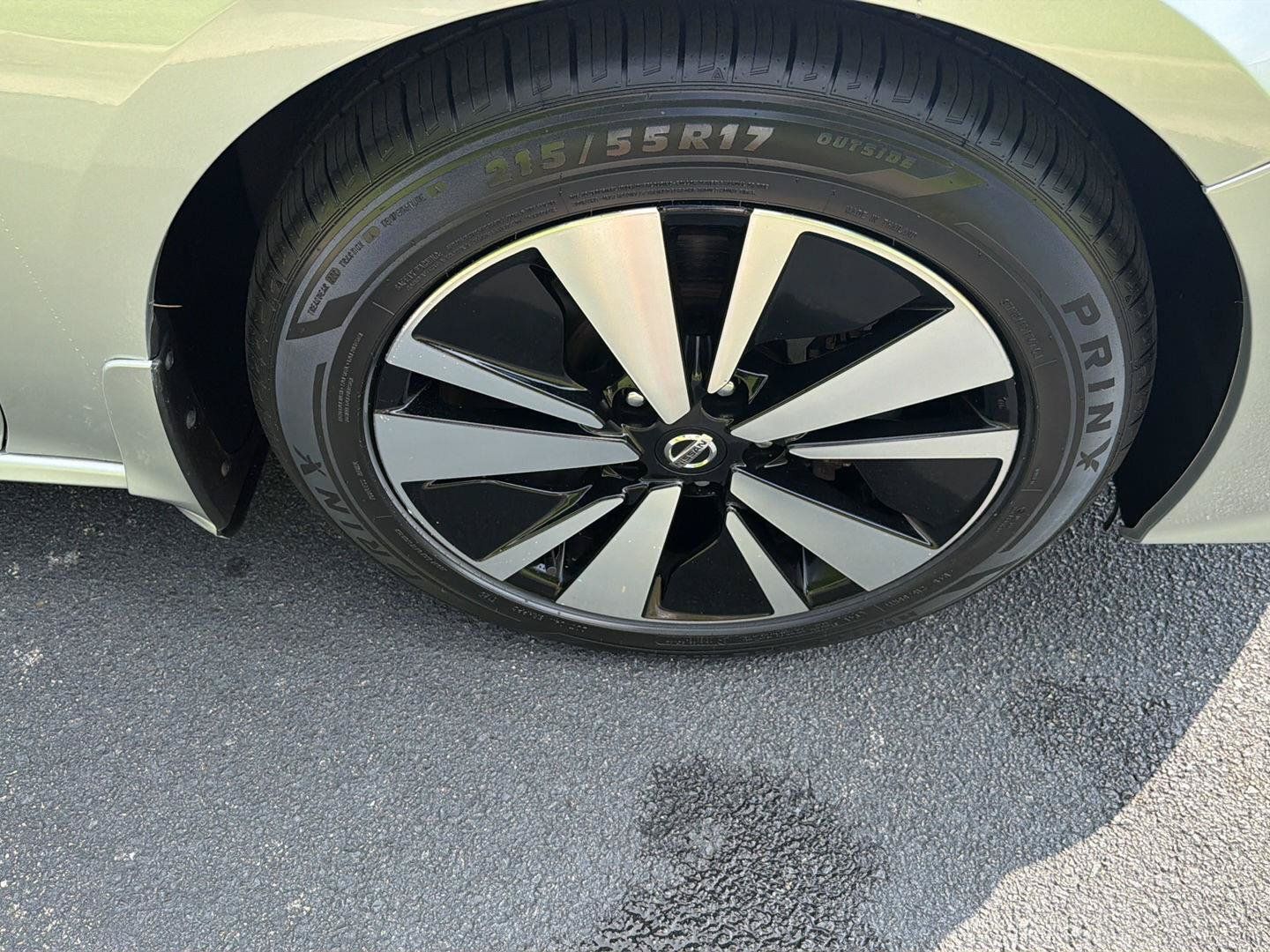 Used 2022 Nissan Altima 2.5 SL FWD image 39
