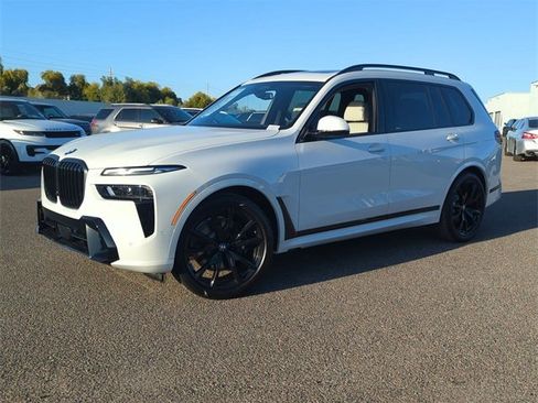 New 2026 BMW X7 xDrive40i w/ M Sport Package image 2
