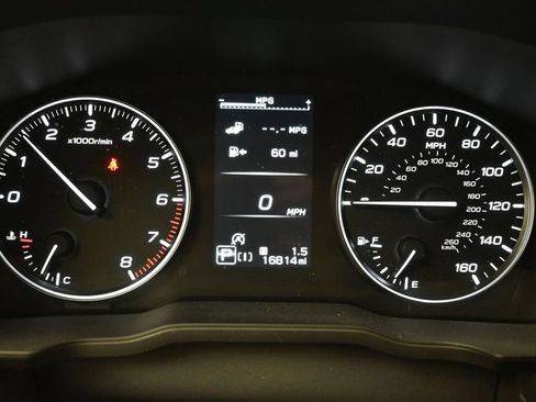 Certified 2025 Subaru Forester Premium AWD/4WD image 26