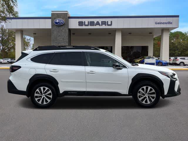 Used 2025 Subaru Outback Premium AWD/4WD image 7