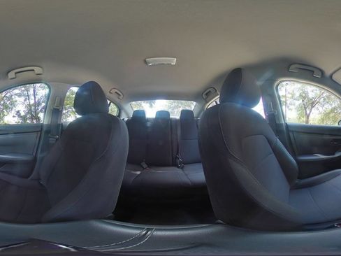 Used 2025 Nissan Sentra S FWD image 39
