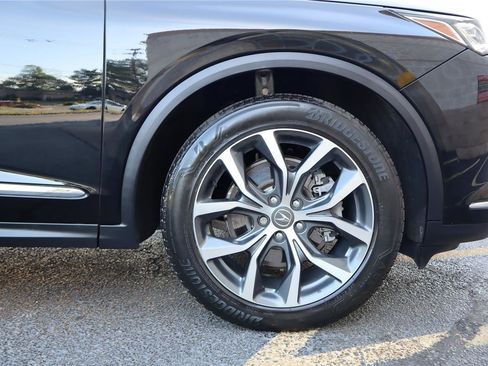 Used 2023 Acura MDX SH-AWD w/ Technology Package image 11