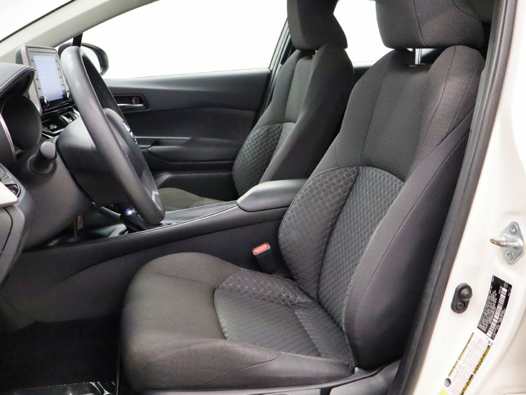 Used 2021 Toyota C-HR LE FWD image 19