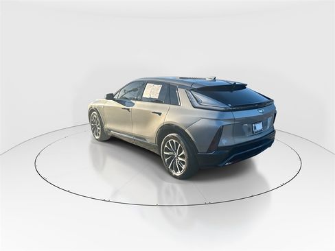 Used 2024 Cadillac Lyriq Sport image 6