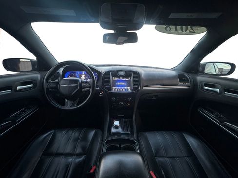 Used 2018 Chrysler 300 S AWD/4WD image 22