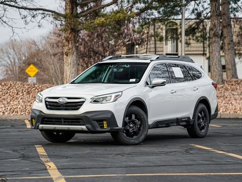 Used 2020 Subaru Outback Touring XT image 1