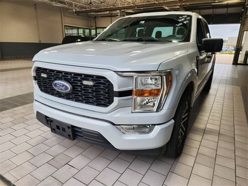 Used 2021 Ford F150 XL w/ STX Appearance Package RWD image 3