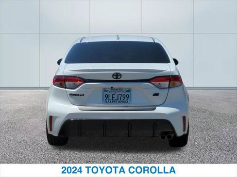 Used 2024 Toyota Corolla SE w/ SE Convenience Package FWD image 8