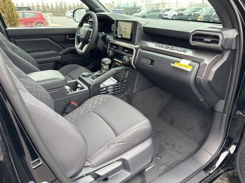 New 2026 Toyota Tacoma SR5 image 23