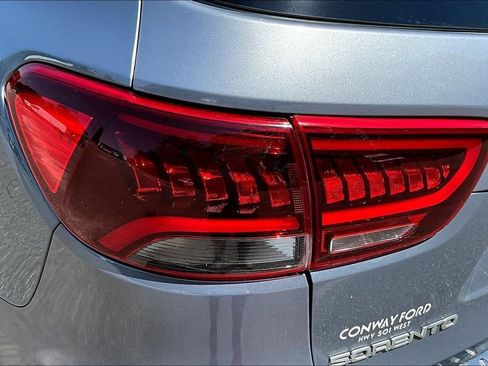 Used 2020 Kia Sorento SX FWD image 25