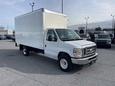 New 2025 Ford E-350 and Econoline 350 Super Duty w/ Power Equipment Group RWD image 4