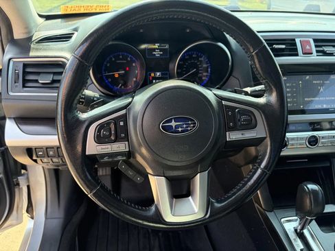 Used 2015 Subaru Legacy 2.5i Limited AWD/4WD image 12