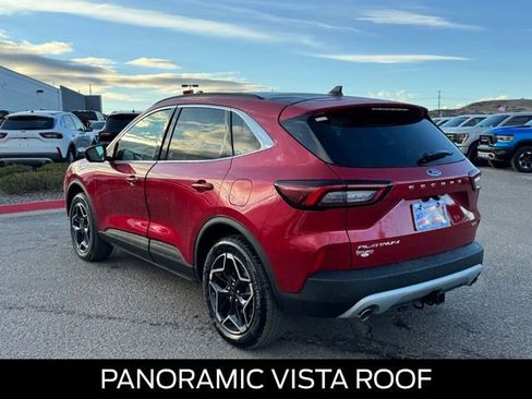 New 2026 Ford Escape Platinum w/ Premium Technology Package image 3