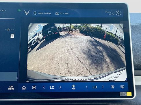 New 2025 VinFast VF 8 Plus image 14