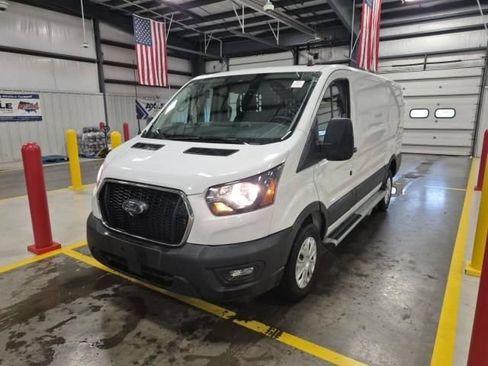 Used 2025 Ford Transit 250 Low Roof w/ Exterior Upgrade Package RWD image 2
