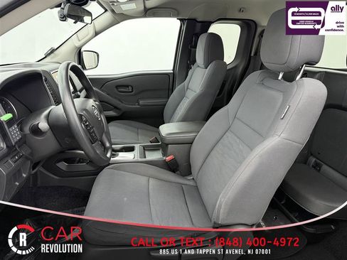 Used 2023 Nissan Frontier S image 16