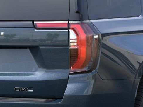 New 2026 GMC Yukon XL Denali Ultimate w/ LPO, Illumination Package AWD/4WD image 11
