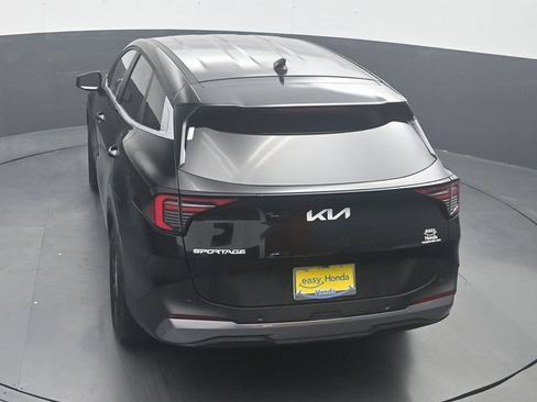 Used 2026 Kia Sportage LX FWD image 23