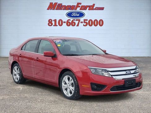 Used 2012 Ford Fusion SE image 2