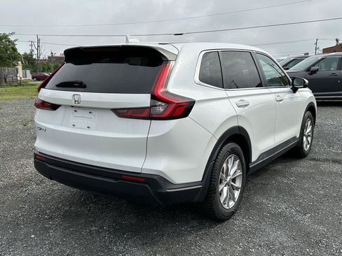 Used 2023 Honda CR-V EX image 8
