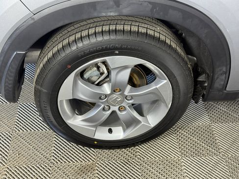 Used 2017 Honda HR-V LX image 7