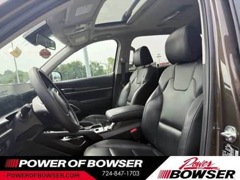 Used 2024 Kia Telluride S w/ S Sunroof Package AWD/4WD image 3