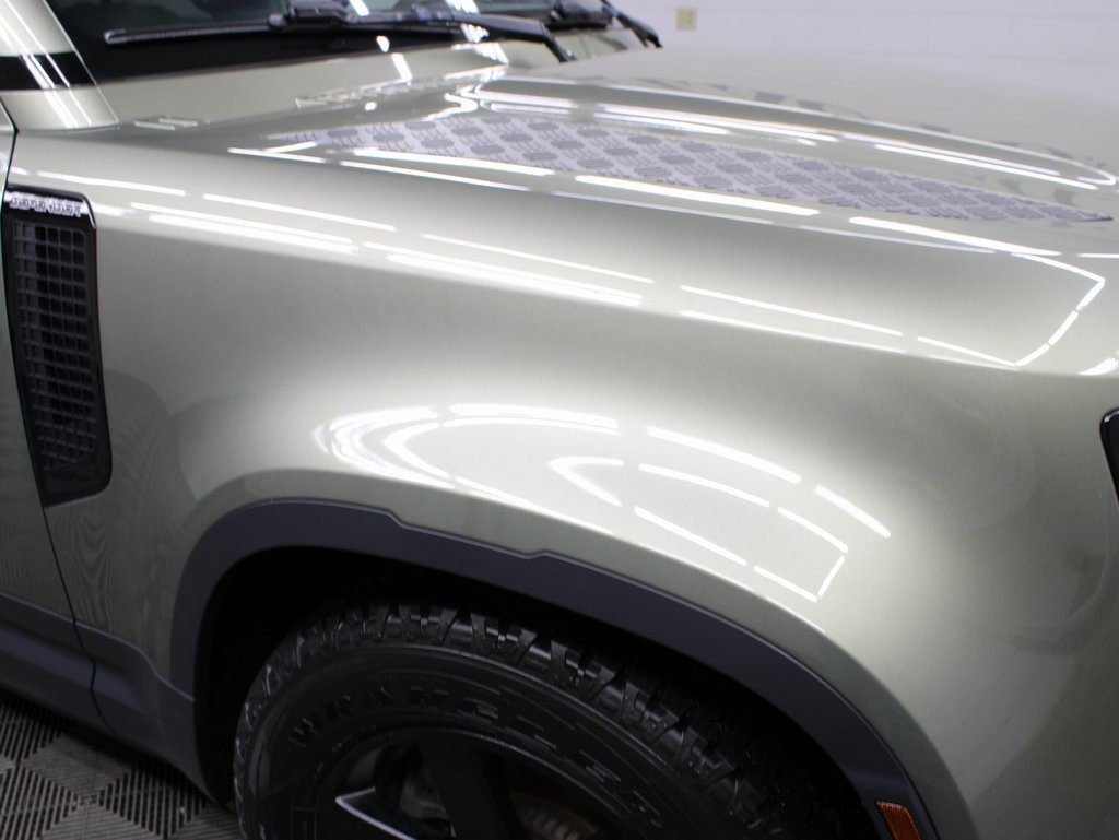 Used 2020 Land Rover Defender 110 S AWD/4WD image 38