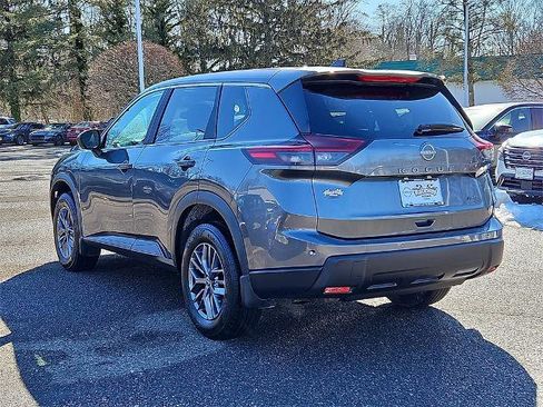 Certified 2025 Nissan Rogue S image 6