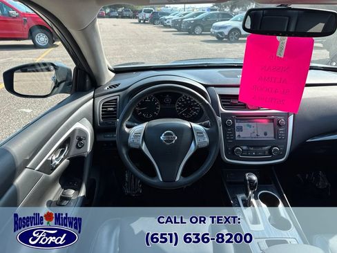 Used 2016 Nissan Altima 2.5 SL w/ 2.5 Technology Package FWD image 14