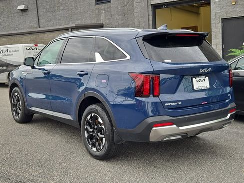 New 2025 Kia Sorento S AWD/4WD image 9