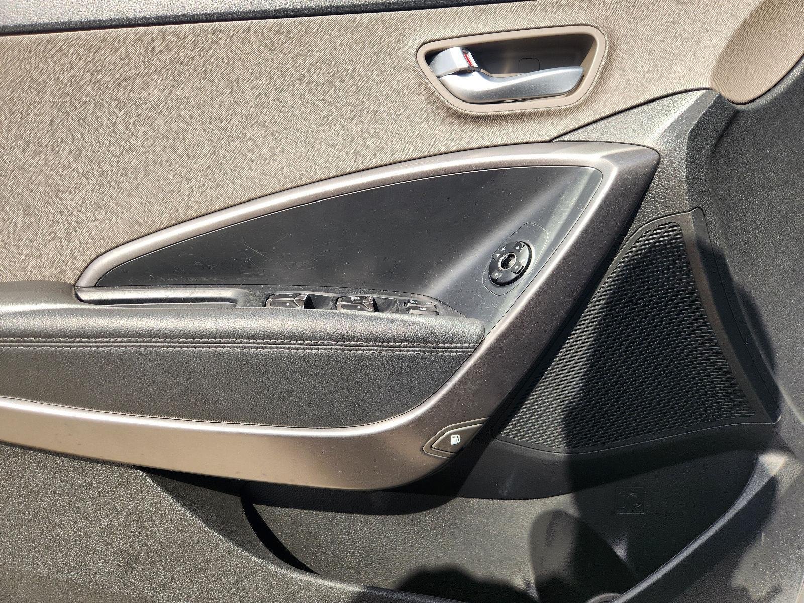 Used 2018 Hyundai Santa Fe Sport FWD image 21