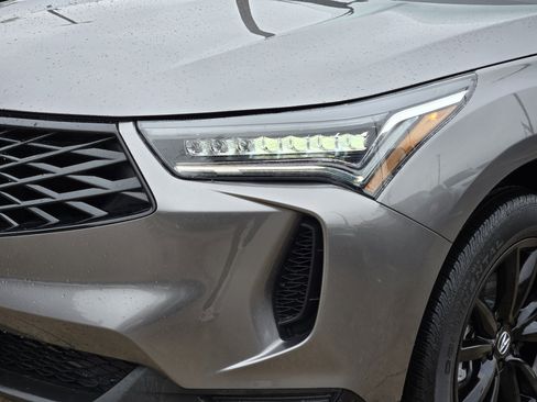 Certified 2025 Acura RDX SH-AWD image 9